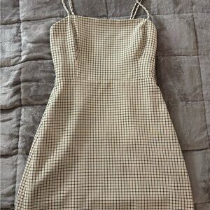 Aritzia Wilfred Dress.